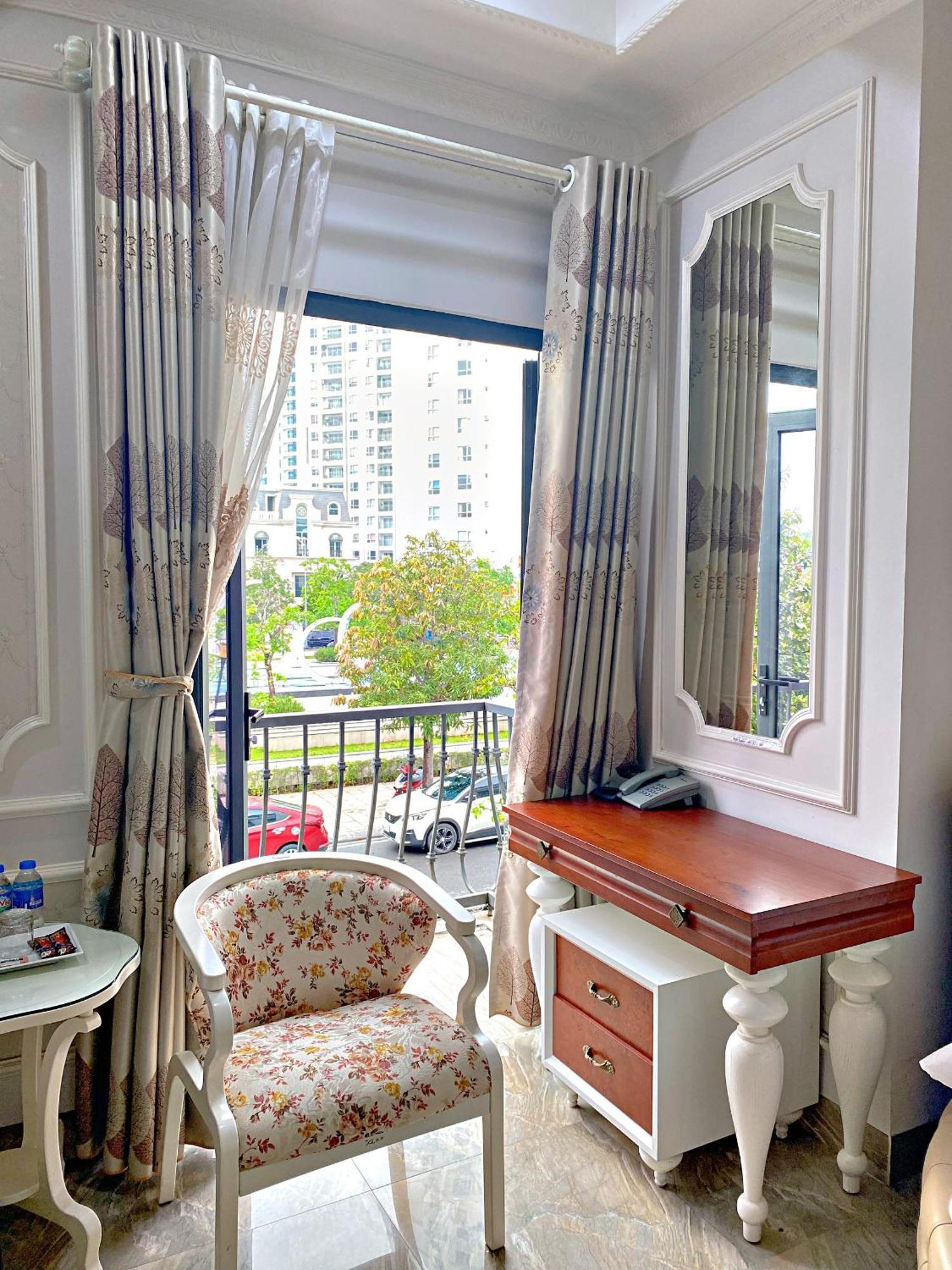 Blue Diamond Hotel Халонг Екстер'єр фото