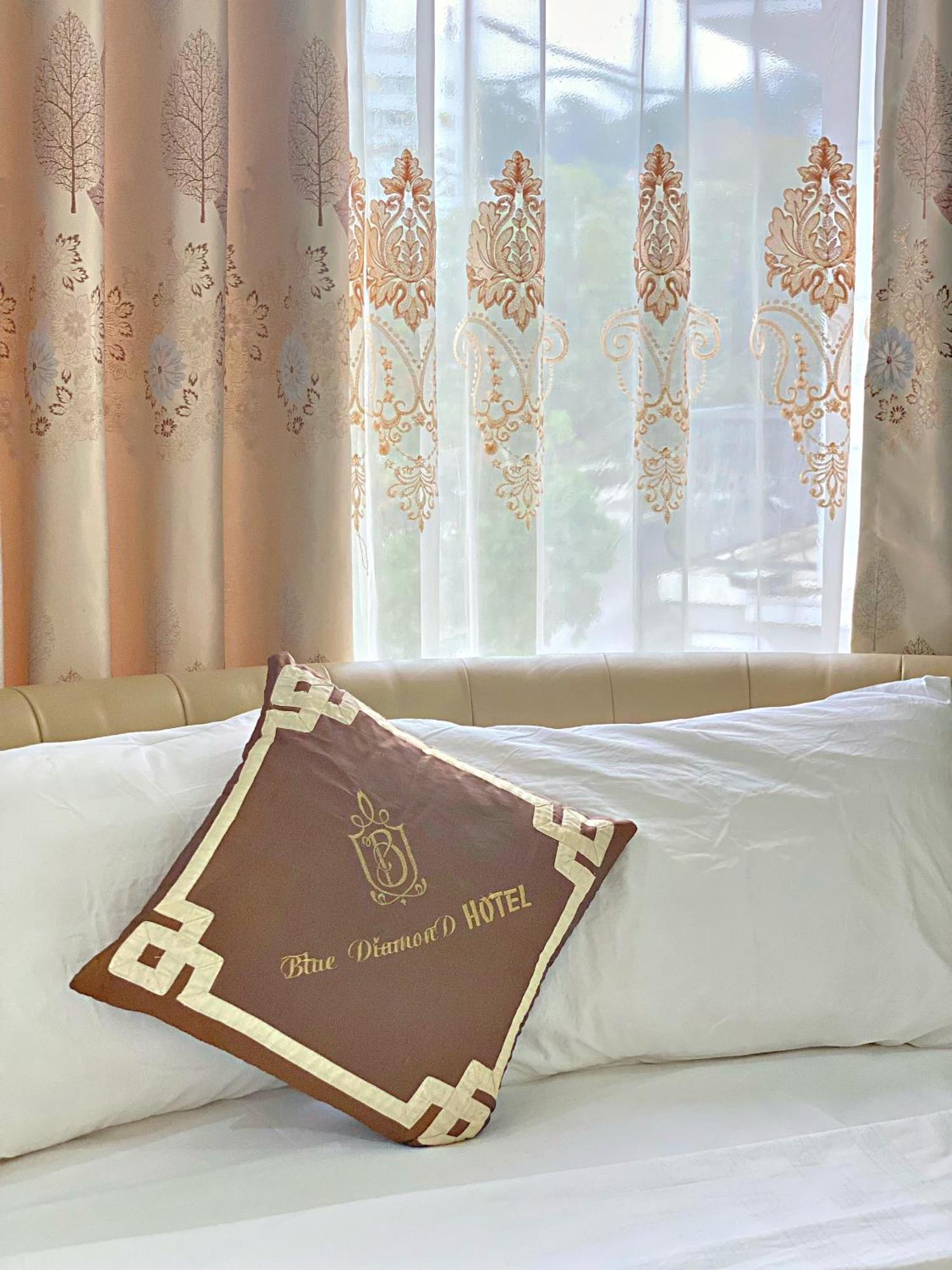 Blue Diamond Hotel Халонг Екстер'єр фото